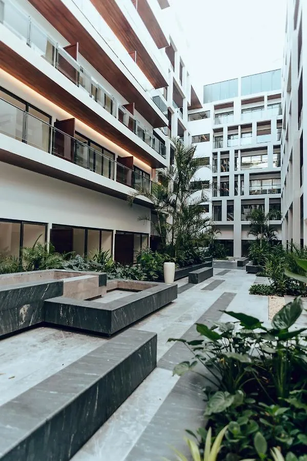 Stylish Luxury Condo In The Heart Of Playa Playa del Carmen Apartment