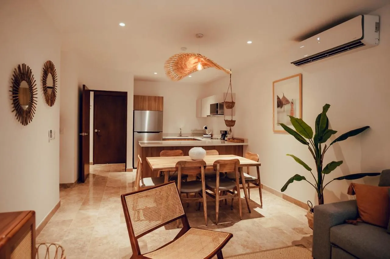 Stylish Luxury Condo In The Heart Of Playa Playa del Carmen Apartment